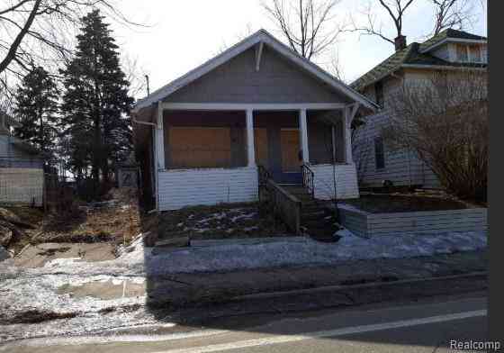 Homes For Sale - 2509 Corunna Road <br/> Flint, MI 48503