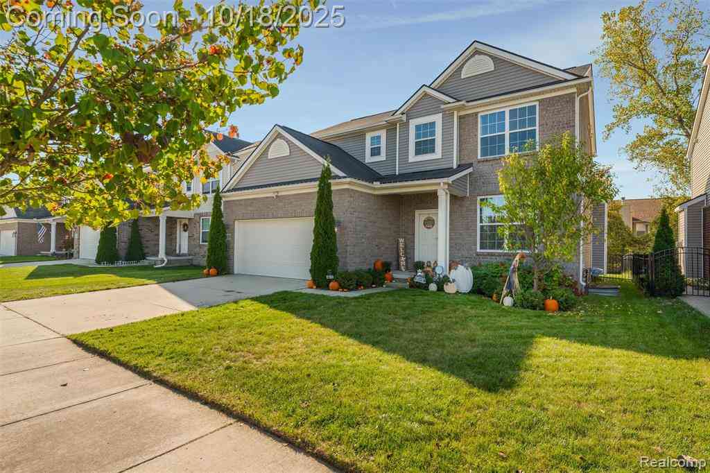 Homes For Sale - 20330 Rambling Drive <br/> Clinton Township, MI 48038