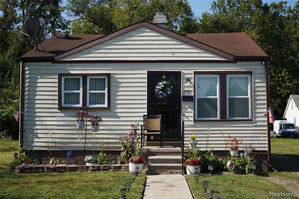 Homes For Sale - 12921 Braile Street <br/> Detroit, MI 48223