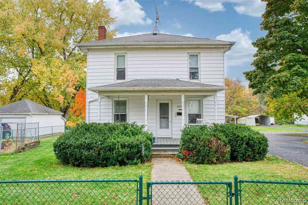 Homes For Sale - 421 West Street <br/> Howell, MI 48843