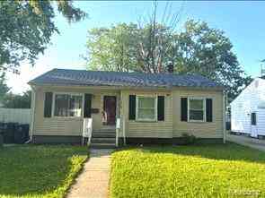 Homes For Sale - 1410 Berrywood Lane <br/> Flint, MI 48507
