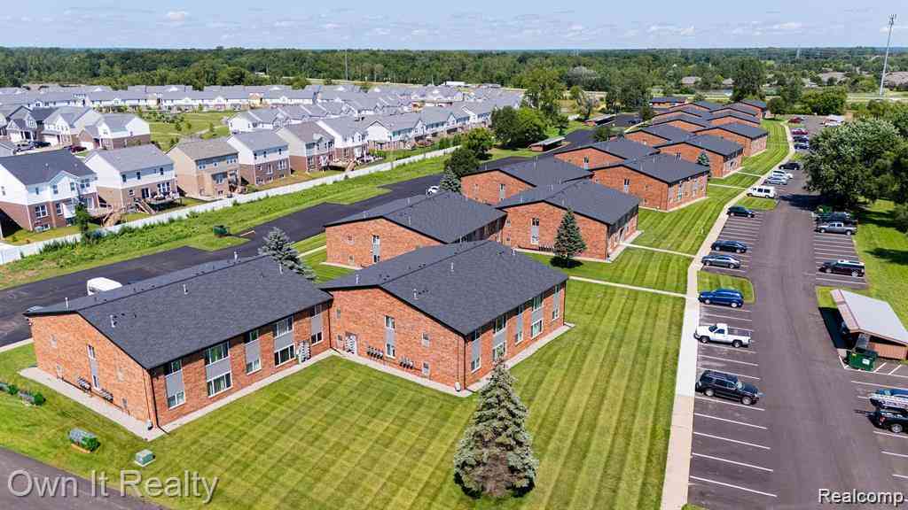 Condo For Rent - 59314 Van Dyke Road <br/> Macomb County, Washington, MI 48094