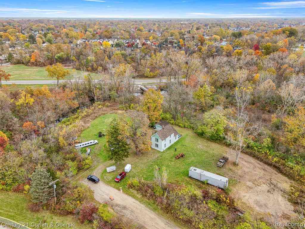 Homes For Sale - 8004 N Farmington Road <br/> Westland, MI 48185