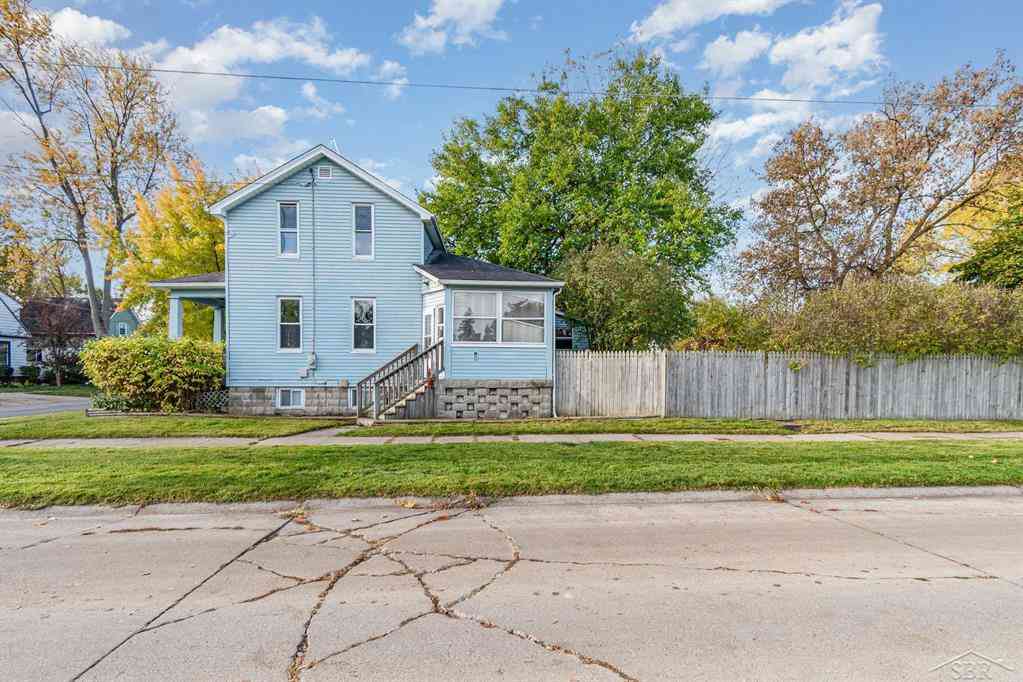 Homes For Sale - 703 S Mason Street <br/> Saginaw, MI 48602