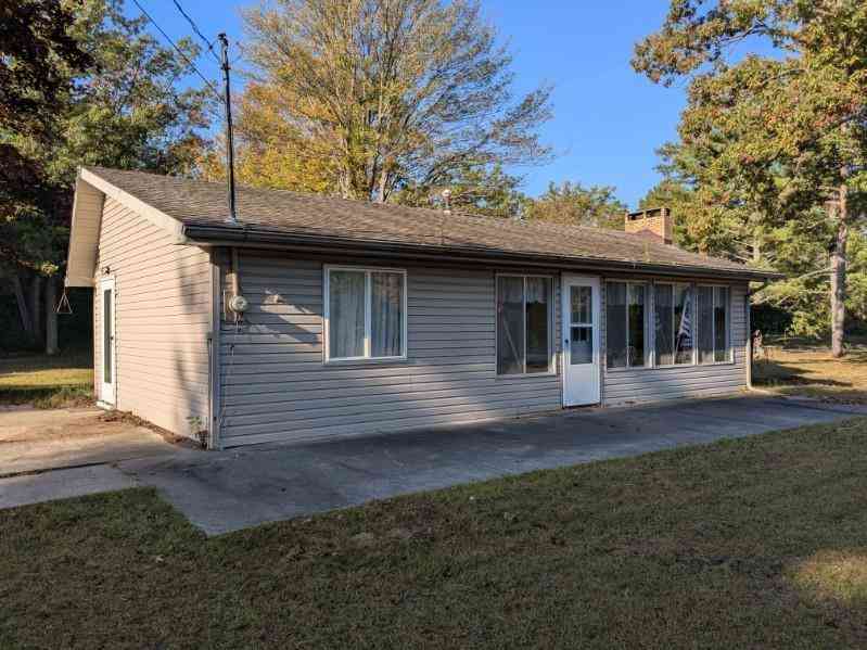 Homes For Sale - 5533 E County Line Road <br/> South Branch, MI 48761