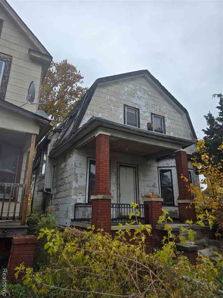 Homes For Sale - 5852 Rohns Street <br/> Detroit, MI 48213