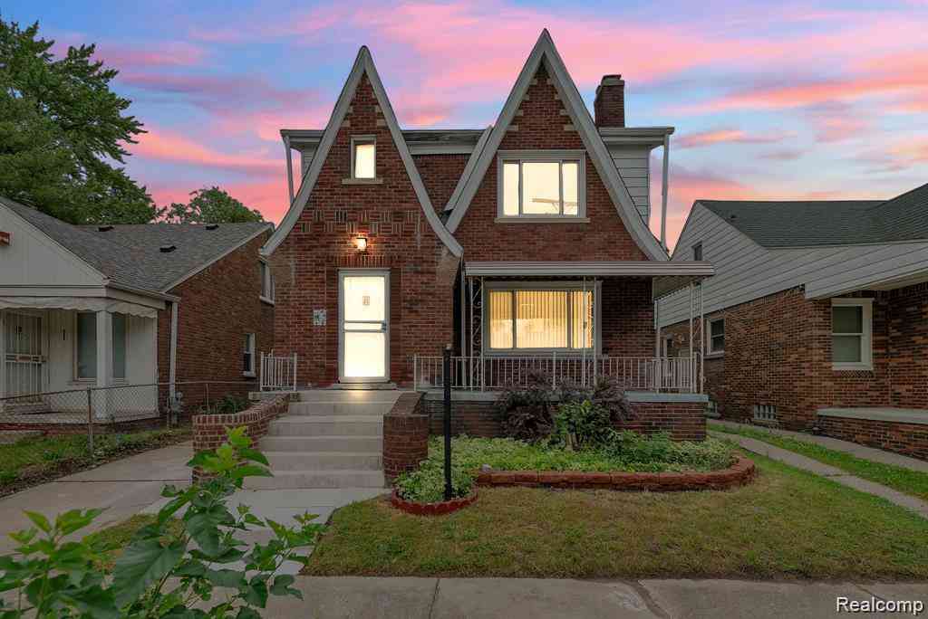Homes For Rent - 15852-2 Washburn Street <br/> Detroit, MI 48238