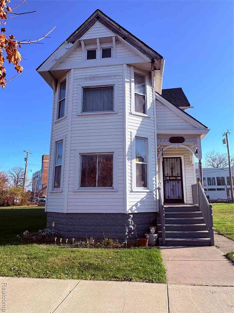 Homes For Sale - 4634 16th Street <br/> Wayne County, Detroit, MI 48208