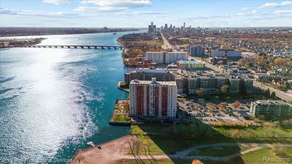 Condo For Sale - 8200 E Jefferson Avenue  #1012<br/> Wayne County, Detroit, MI 48214