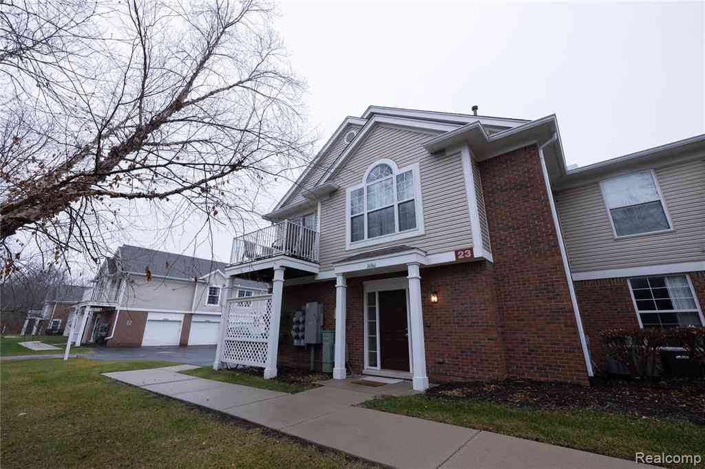 Condo For Sale - 16066 Morningside  <br/> Northville, MI 48168