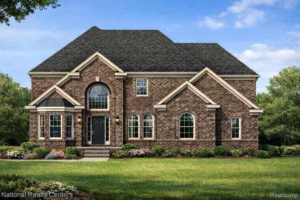 Homes For Sale - 26998 Hampstead Boulevard <br/> Farmington Hills, MI 48331