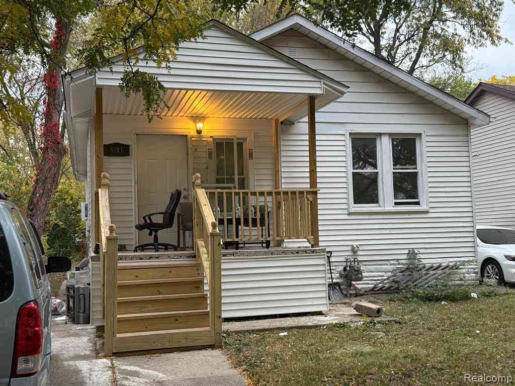 Homes For Sale - 6107 Auburn  <br/> Detroit, MI 48228