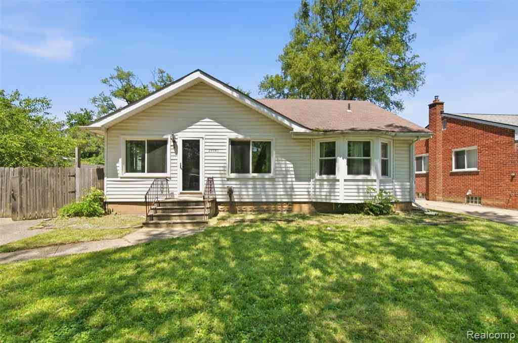 Homes For Sale - 28640 Oakwood Street <br/> Inkster, MI 48141
