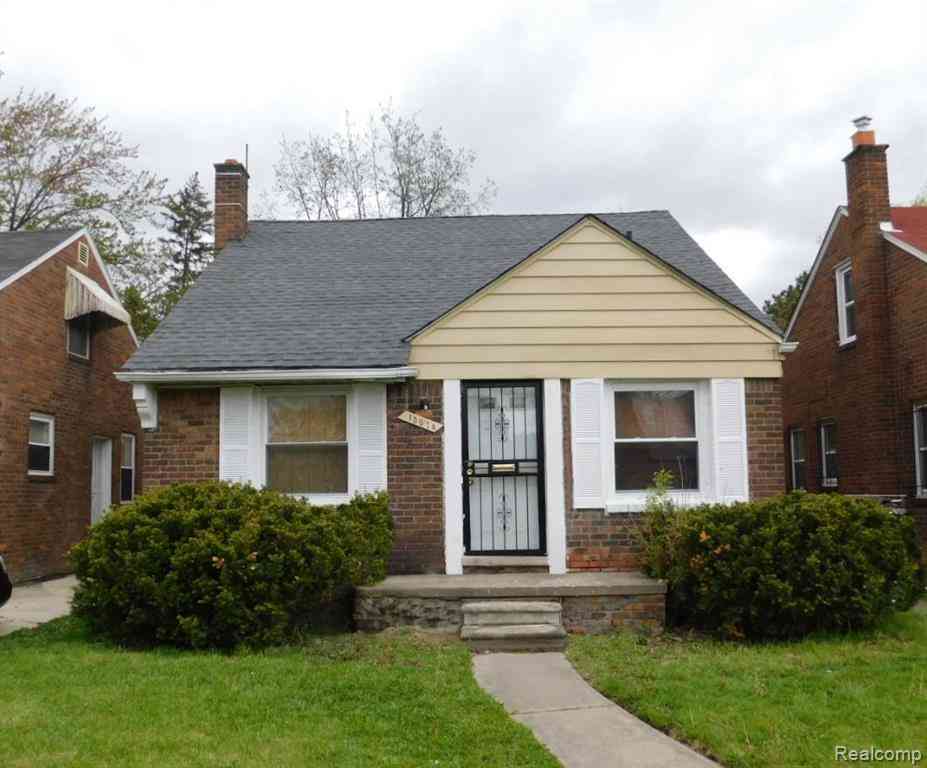 Homes For Sale - 13674 Wadsworth Street <br/> Detroit, MI 48227