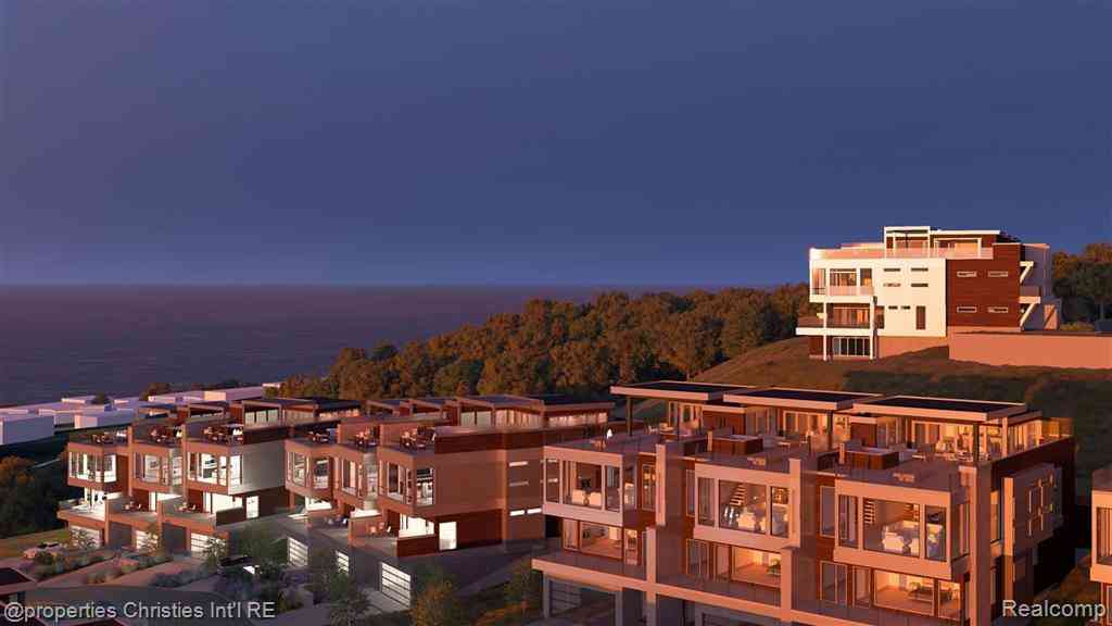 Condo For Sale - 3575 Charlevoix Avenue  #25<br/> Petoskey, MI 49770