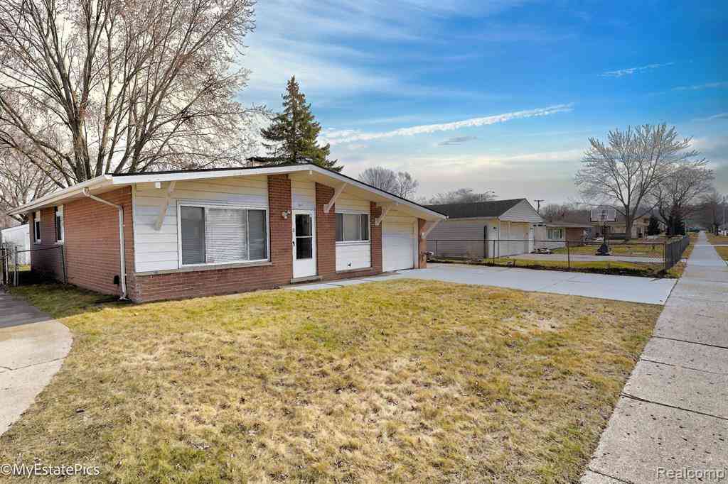 Homes For Sale - 547 S Hawthorne Street <br/> Westland, MI 48186
