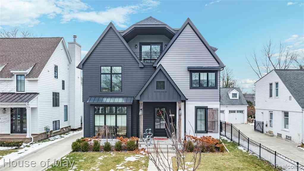 Homes For Sale - 1284 S Bates Street <br/> Oakland County, Birmingham, MI 48009