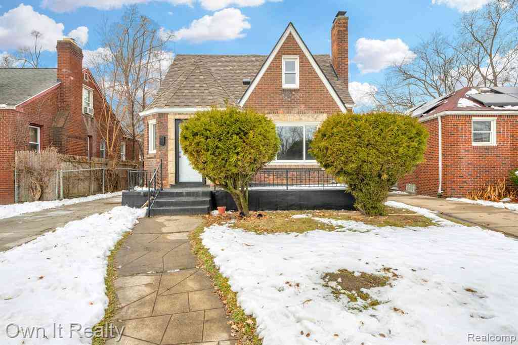 Homes For Sale - 16591 Asbury Park <br/> Detroit, MI 48235