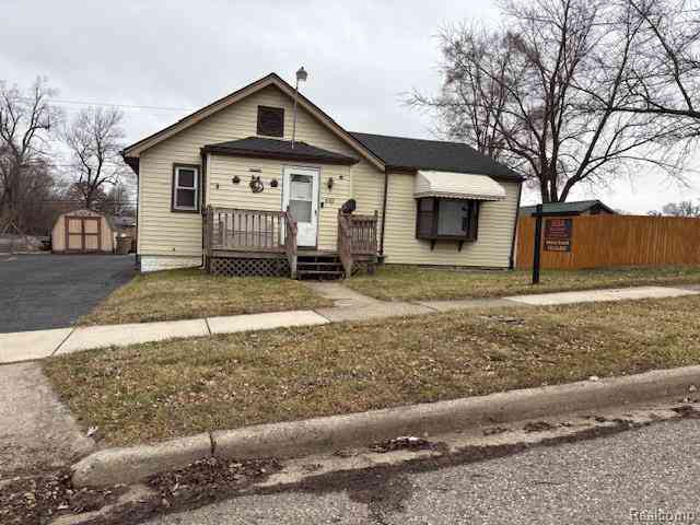 Homes For Sale - 610 Kenilworth Avenue <br/> Pontiac, MI 48340