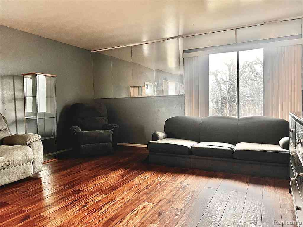 Condo For Rent - 22116 Dante Street  #218<br/> Oak Park, MI 48237