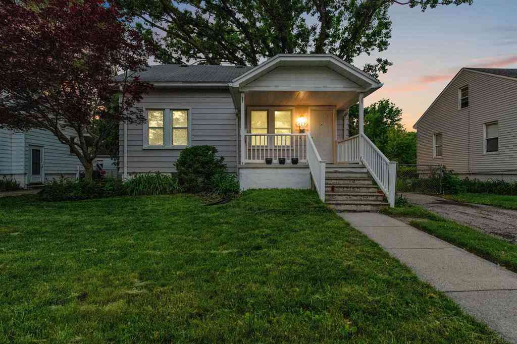 Homes For Rent - 429 Linden Avenue <br/> Royal Oak, MI 48073