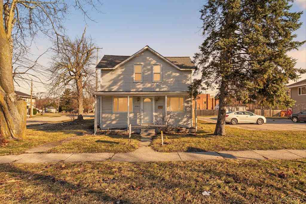 Homes For Sale - 2226 State Street <br/> Saginaw, MI 48602