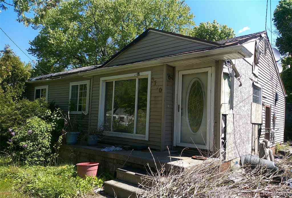 Homes For Sale - 3710 Kellar Avenue <br/> Flint, MI 48504