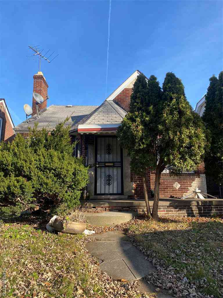 Homes For Sale - 17184 Dresden Street <br/> Detroit, MI 48205