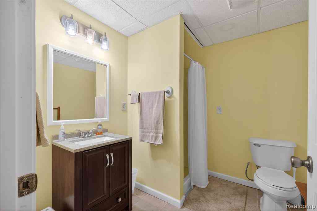 Condo For Sale - 26300 Wacker Drive <br/> Chesterfield, MI 48051