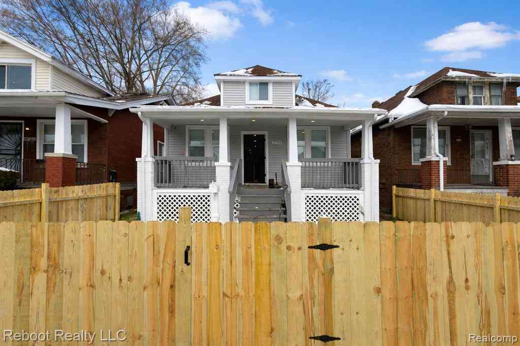 Homes For Sale - 7714 Smart Street <br/> Detroit, MI 48210