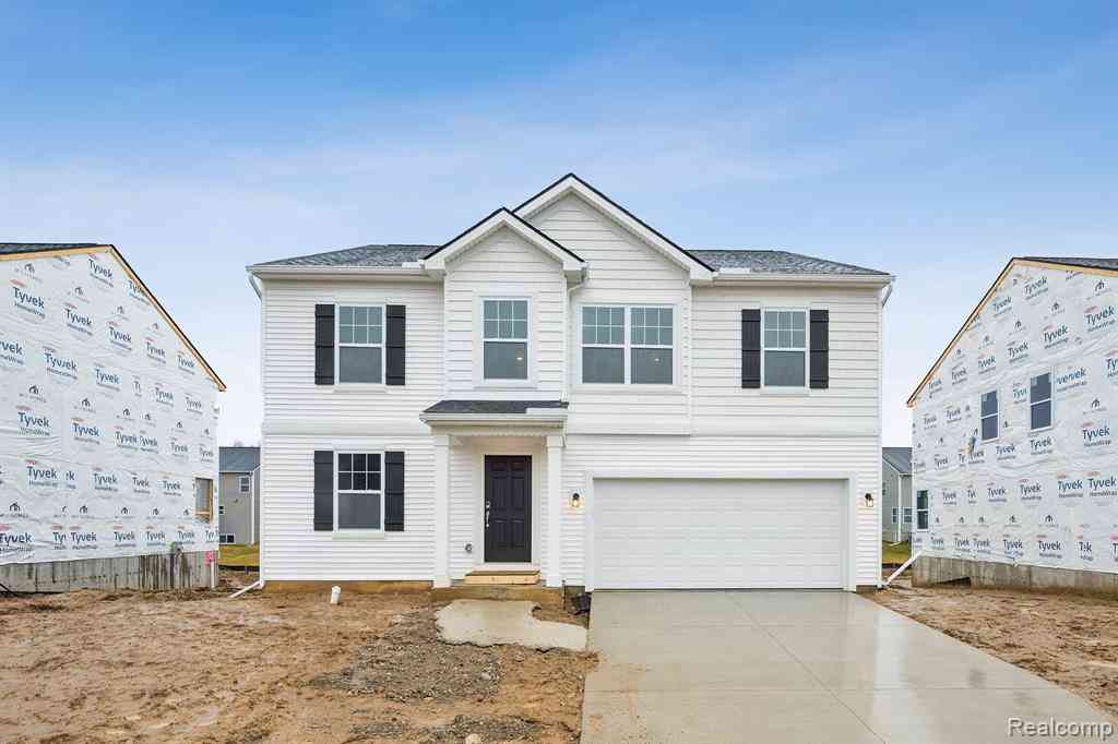 Homes For Sale - 709 Whisperwood Way <br/> Chelsea, MI 48118