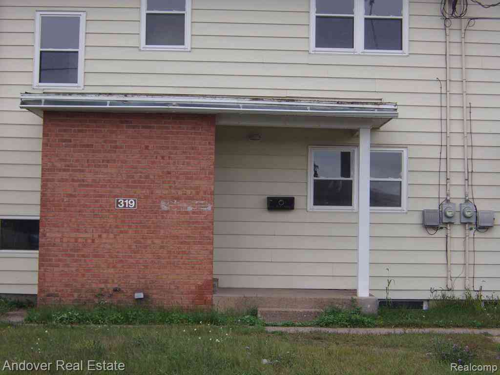Condo For Sale - 319 Dart Street <br/> Marquette County, Gwinn, MI 49841
