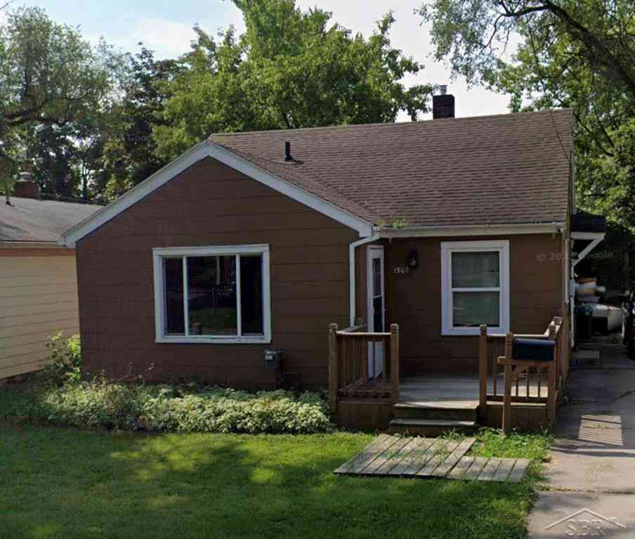 Homes For Sale - 1907 Morgan Street <br/> Saginaw, MI 48602