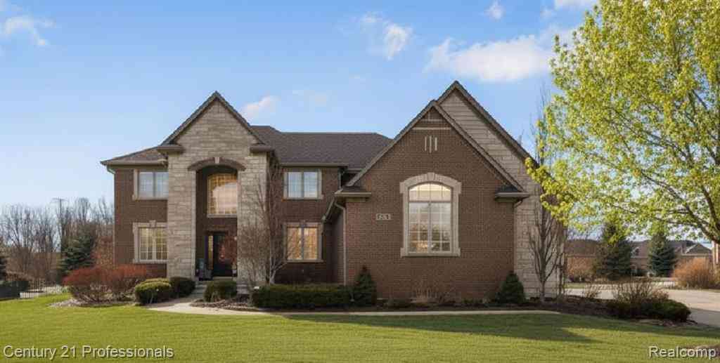 Homes For Sale - 6024 Harbor Court <br/> Macomb County, Washington, MI 48094