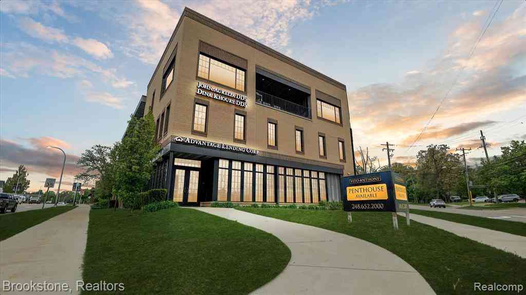 Condo For Sale - 804 N Main Street  #2C<br/> Rochester, MI 48307
