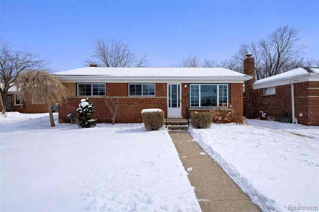 Homes For Sale - 29215 Badelt Street <br/> Westland, MI 48185