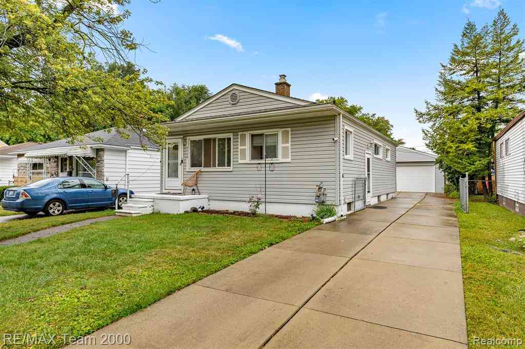 Homes For Sale - 4940 Mayfair Street <br/> Dearborn Heights, MI 48125