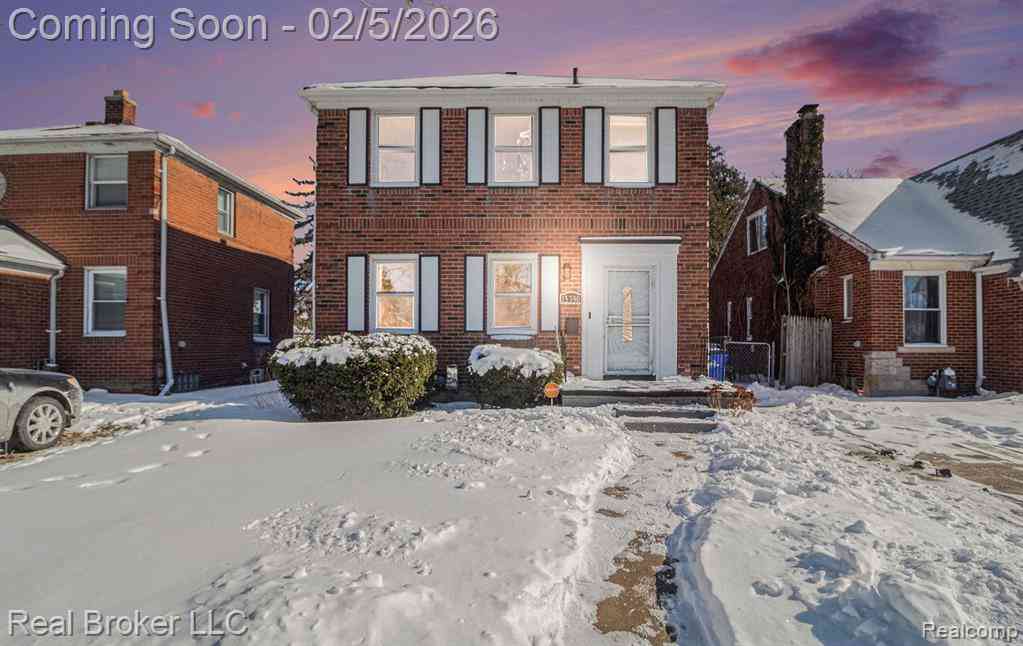 Homes For Sale - 15390 Auburn Street <br/> Detroit, MI 48223