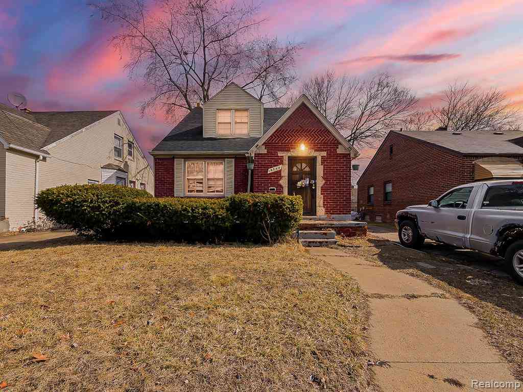 Homes For Sale - 18242 Mendota Street <br/> Detroit, MI 48221