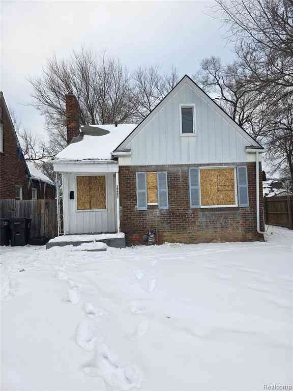 Homes For Sale - 15633 Eastwood Street <br/> Detroit, MI 48205