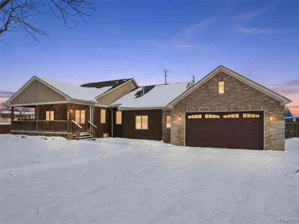 Homes For Sale - 58106 Delmar  <br/> Macomb County, Washington, MI 48094