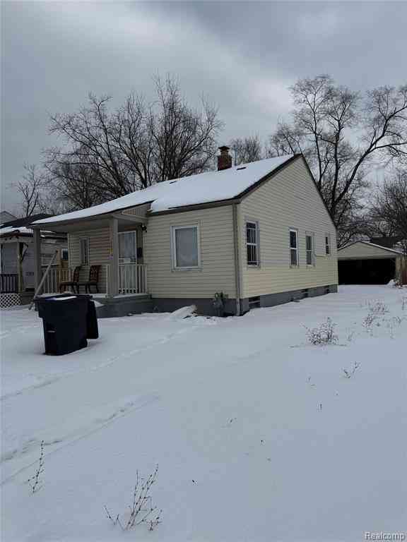 Homes For Sale - 8874 Auburn Street <br/> Detroit, MI 48228