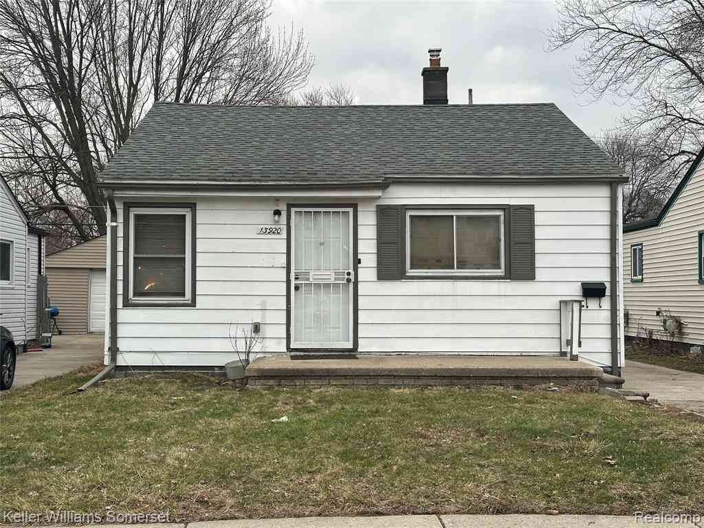 Homes For Sale - 13920 Hobart Avenue <br/> Warren, MI 48089