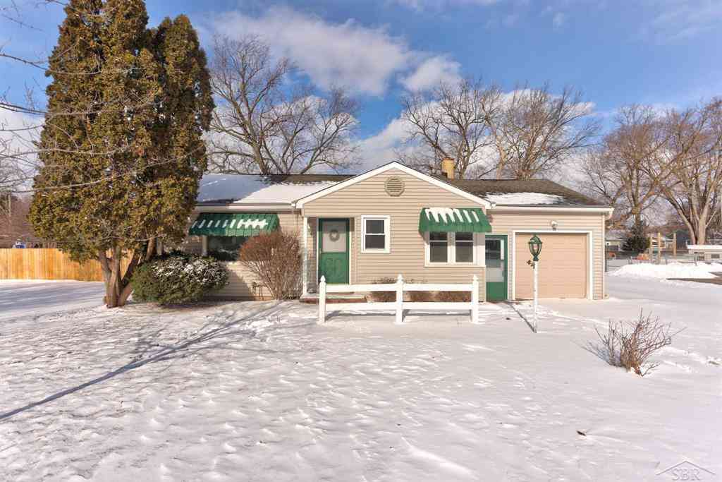 Homes For Sale - 4068 Vera Street <br/> Saginaw, MI 48603