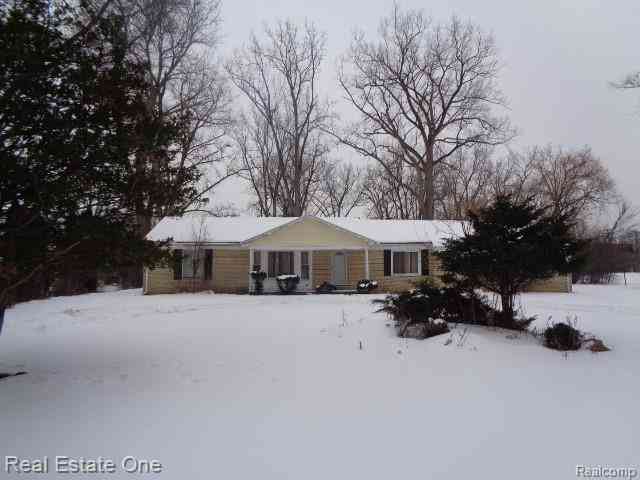 Homes For Sale - 19375 Addison Drive <br/> Southfield, MI 48075