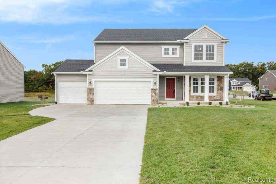 Homes For Sale - 13008 Alyssa Court <br/> Genesee County, Linden, MI 48451