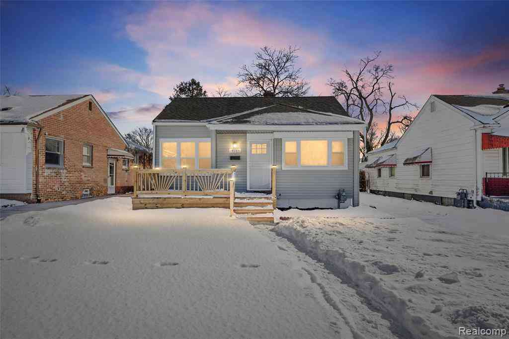 Homes For Sale - 19286 Northrop Street <br/> Wayne County, Detroit, MI 48219