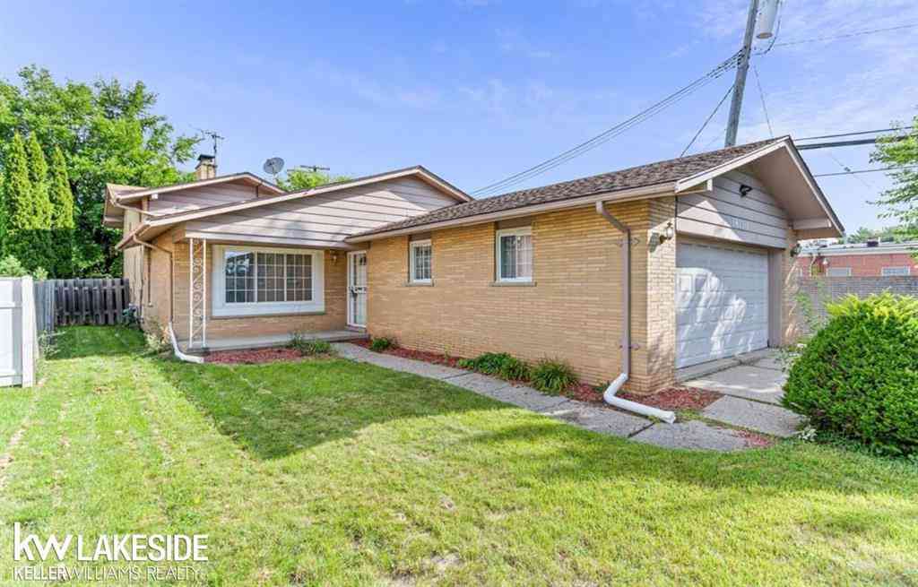 Homes For Rent - 18130 Roseland Boulevard <br/> Lathrup Village, MI 48076
