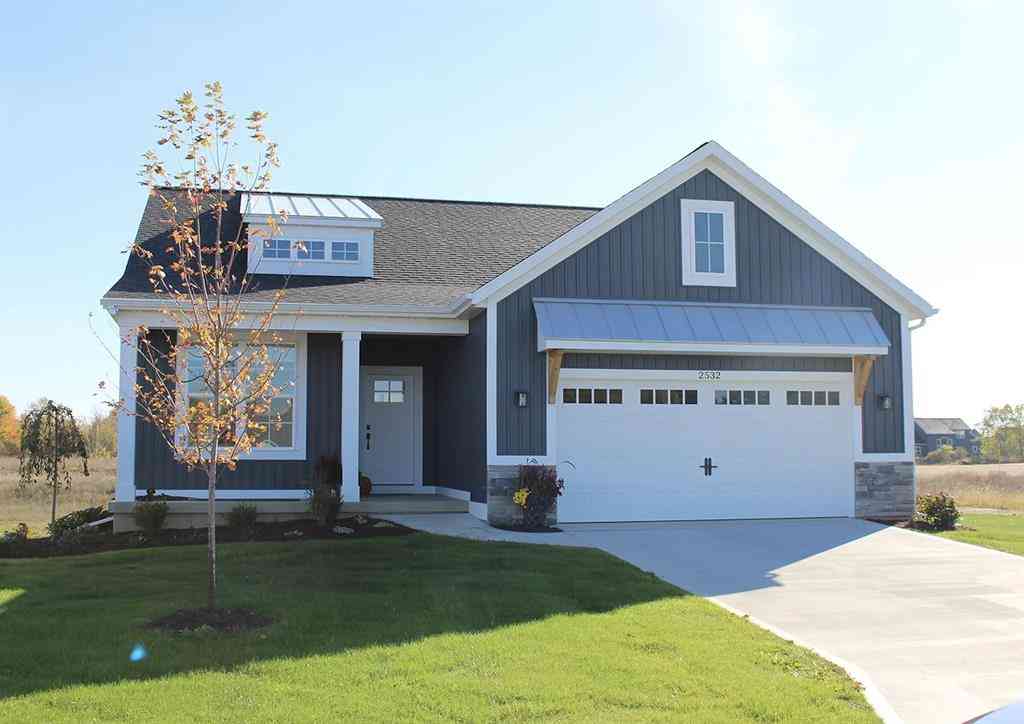 Condo For Sale - 2537 Meadow Ridge Drive <br/> Grand Rapids, MI 49534
