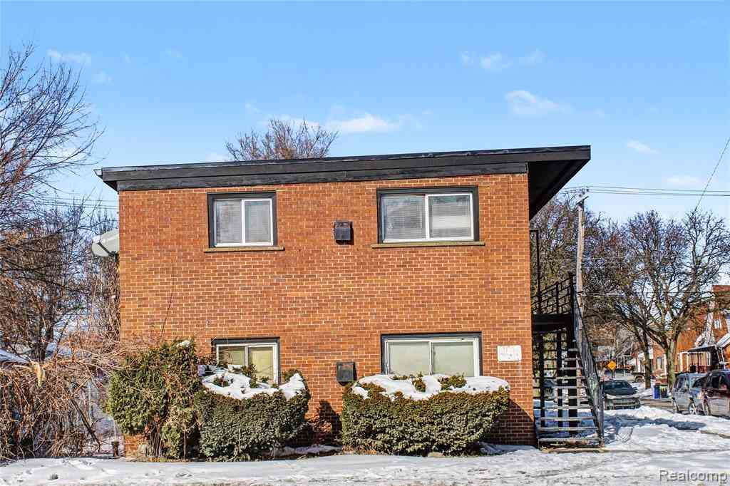 Homes For Sale - 15100 Tireman Street <br/> Detroit, MI 48228